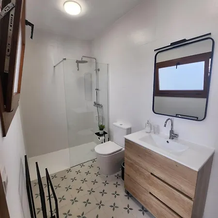 Casa Victoria I Ernesto Holiday home *